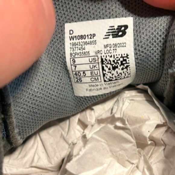 NWOB New Balance Fresh Foam X 1080 v12 Running Shoes Black/Green/Blue 9D Wide - Picture 16 of 16